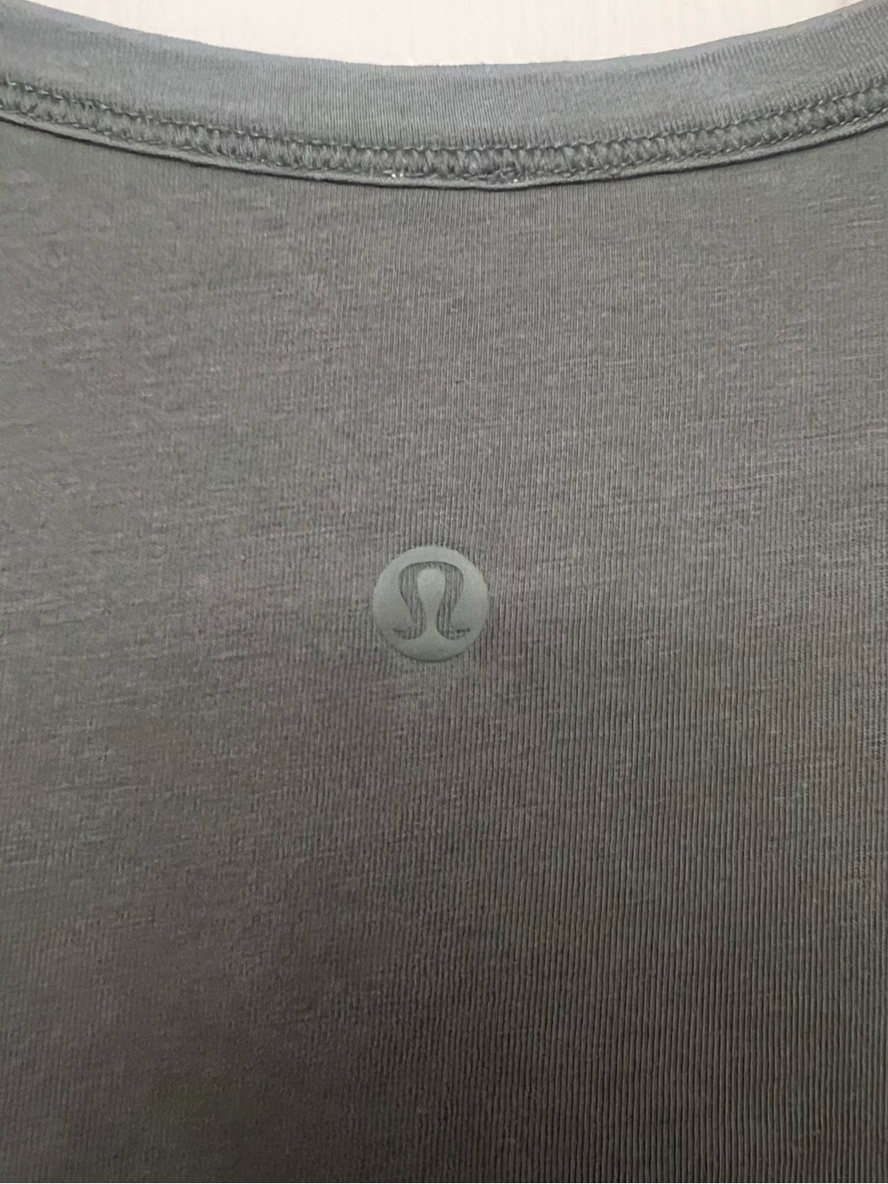 Lululemon Tee - Picture 3 of 3